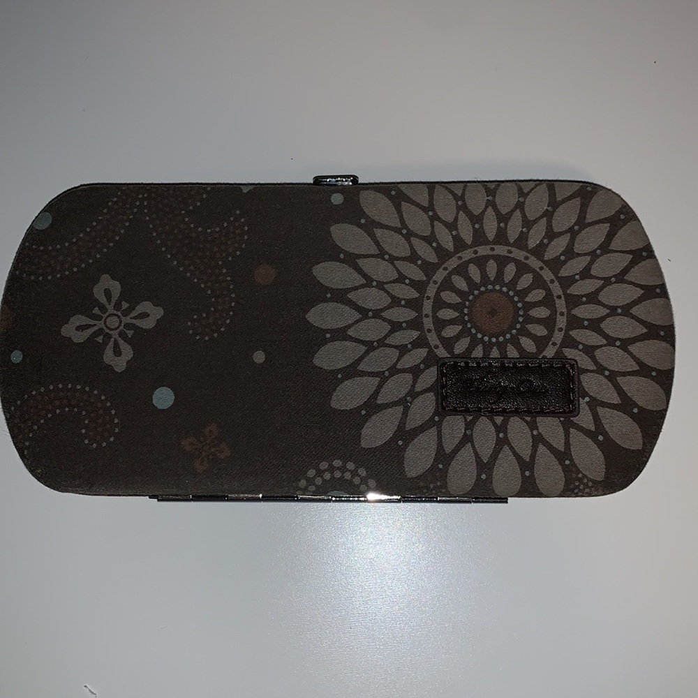 Thirty-one wallet + 3 purse skirts